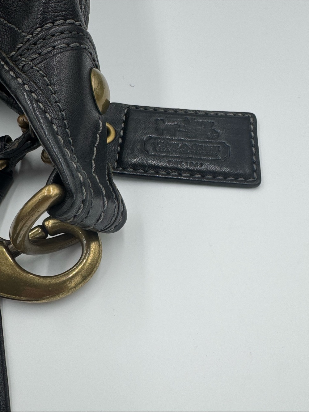 Coach Black 2007 XL Tattersall Bleeker - Picture 9 of 15